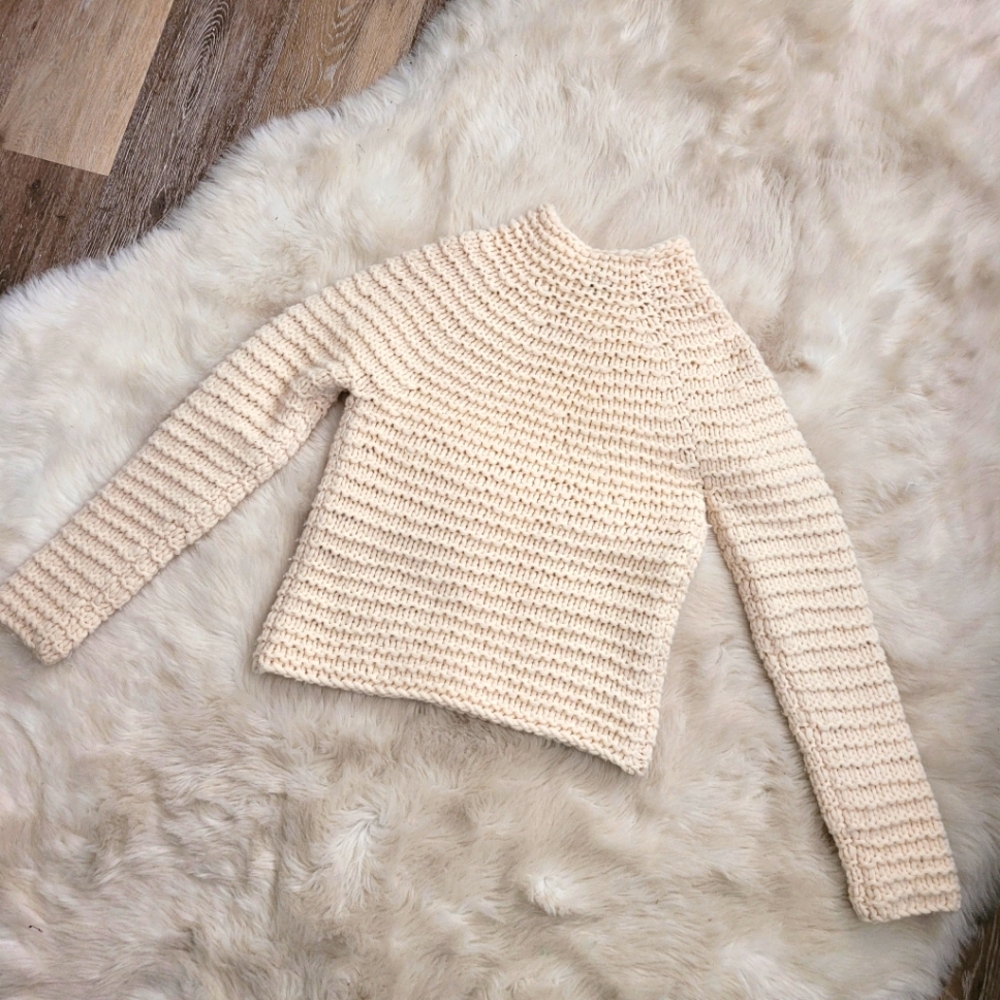 Adorable Gap sweater